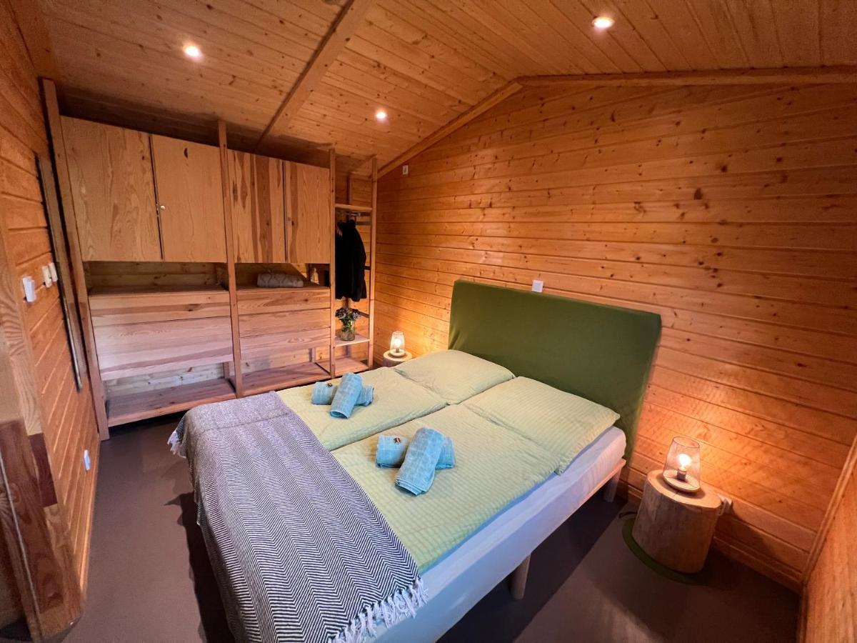 Chalet "Waldhauszeit" Am See 谬克 外观 照片
